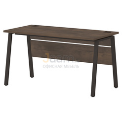 Мебель для персонала Стол на металлокаркасе T-135